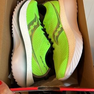 Men’s Saucony Kinvara Pro size 9 NEW